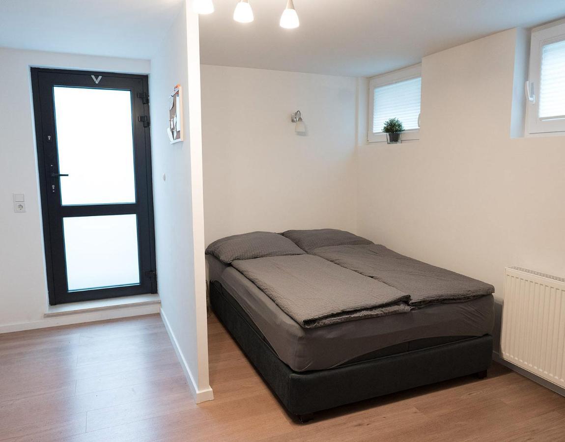 Ferienwohnung Pfingsberg Eg 拉廷根 外观 照片